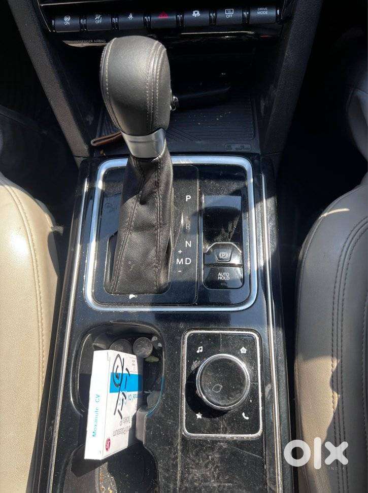 Mahindra Xuv700 Ax7 Luxury Pack Awd, 2023, Diesel