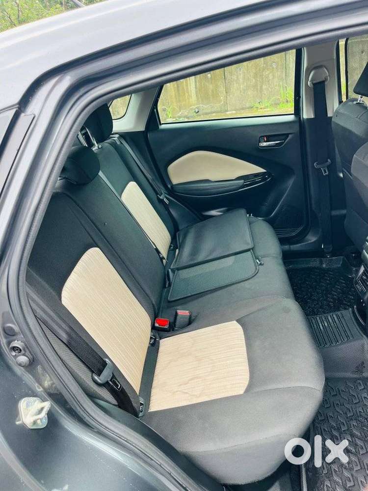 Toyota Glanza 1.2 V Amt, 2024, Petrol