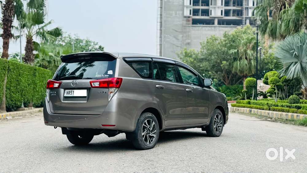 Toyota Innova Crysta [2020-ongoing] 2.4 Gx At 7 Str, 2021, Diesel