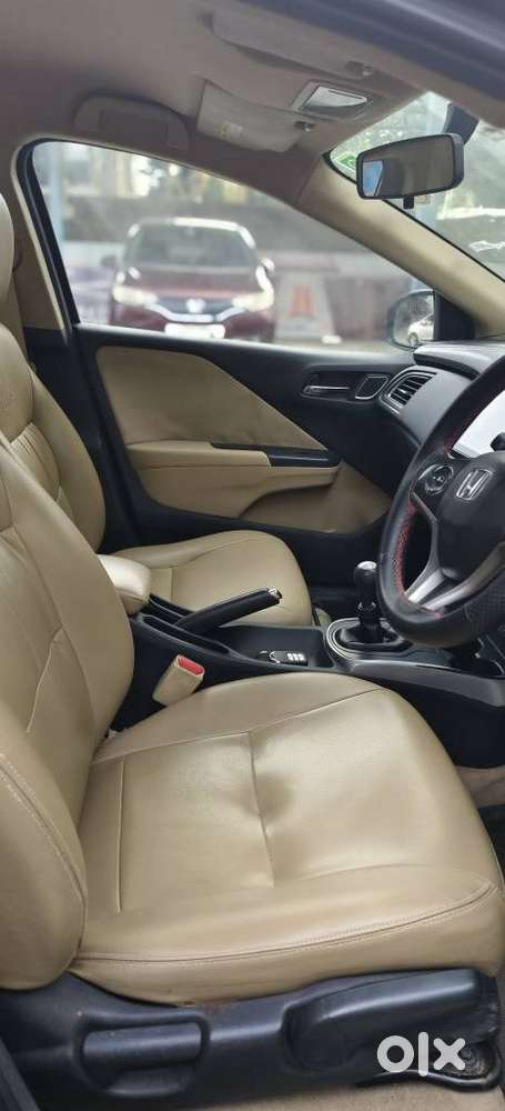 Honda City 1.5 V 4th Gen I-vtec Mt, 2018, Petrol