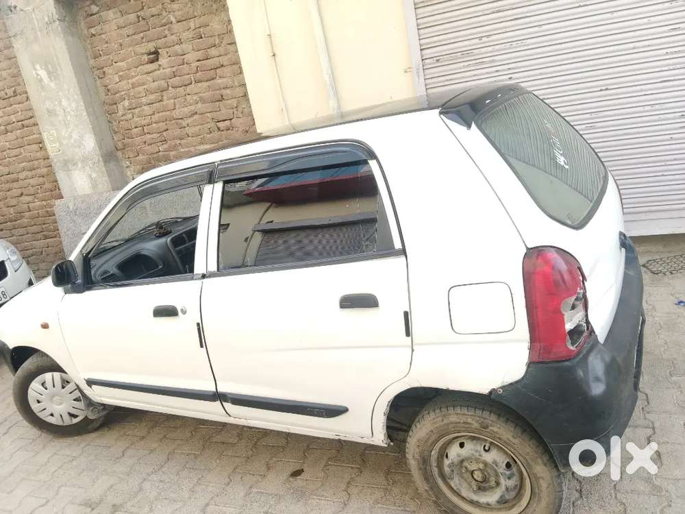 Maruti Suzuki 800 2012