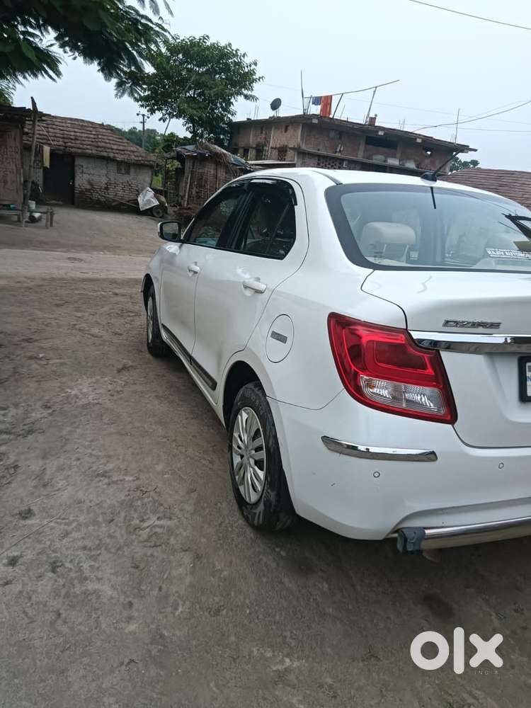 Maruti Suzuki Dzire 1.2 Vxi, 2021