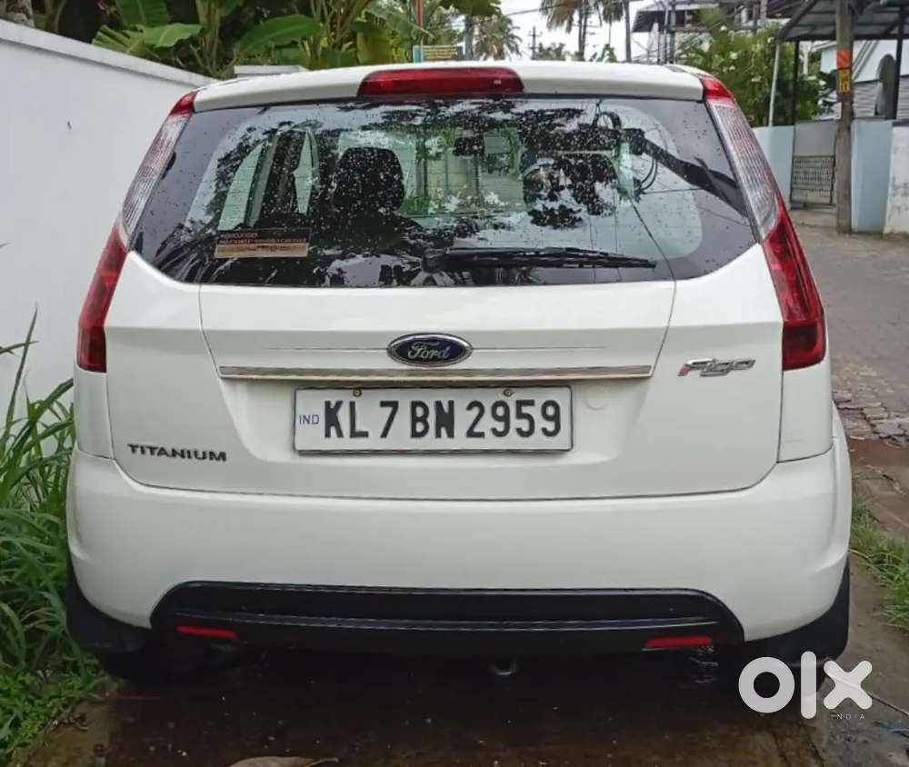 Ford Figo Petrol Titanium