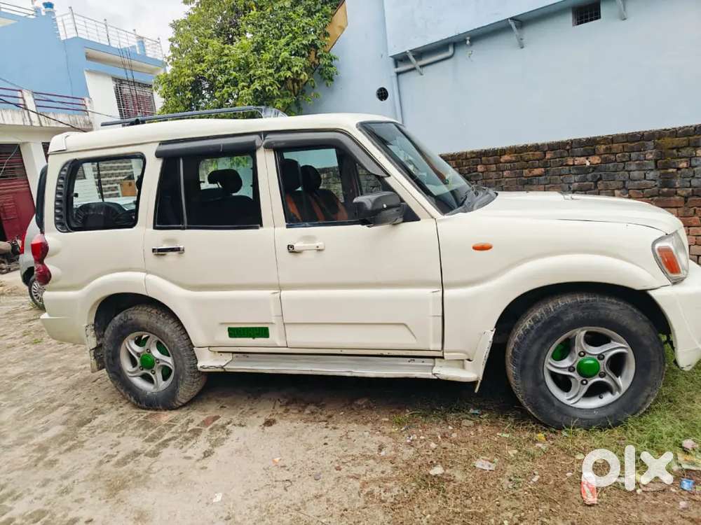 Mahindra Scorpio Classic 2011