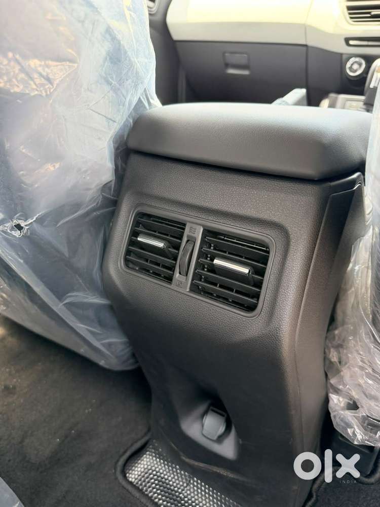 Renault Kiger, 2026, Petrol