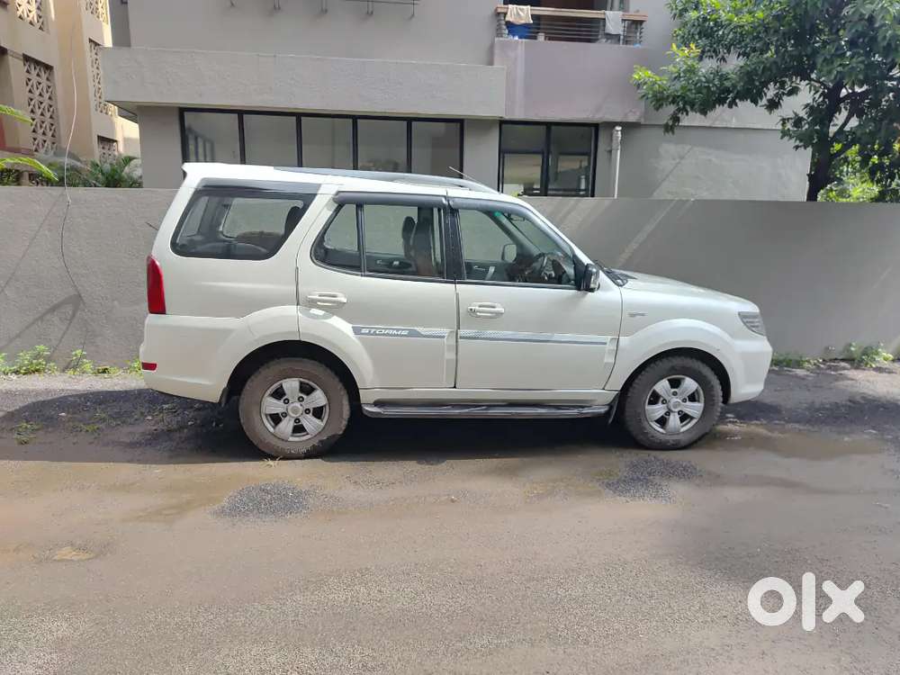 Tata Safari Storme 2016 Diesel 171000 Km Driven