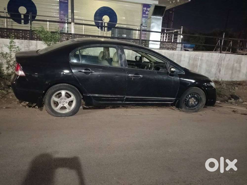 Honda Civic 1.8 V At Sunroof, 2010, Diesel