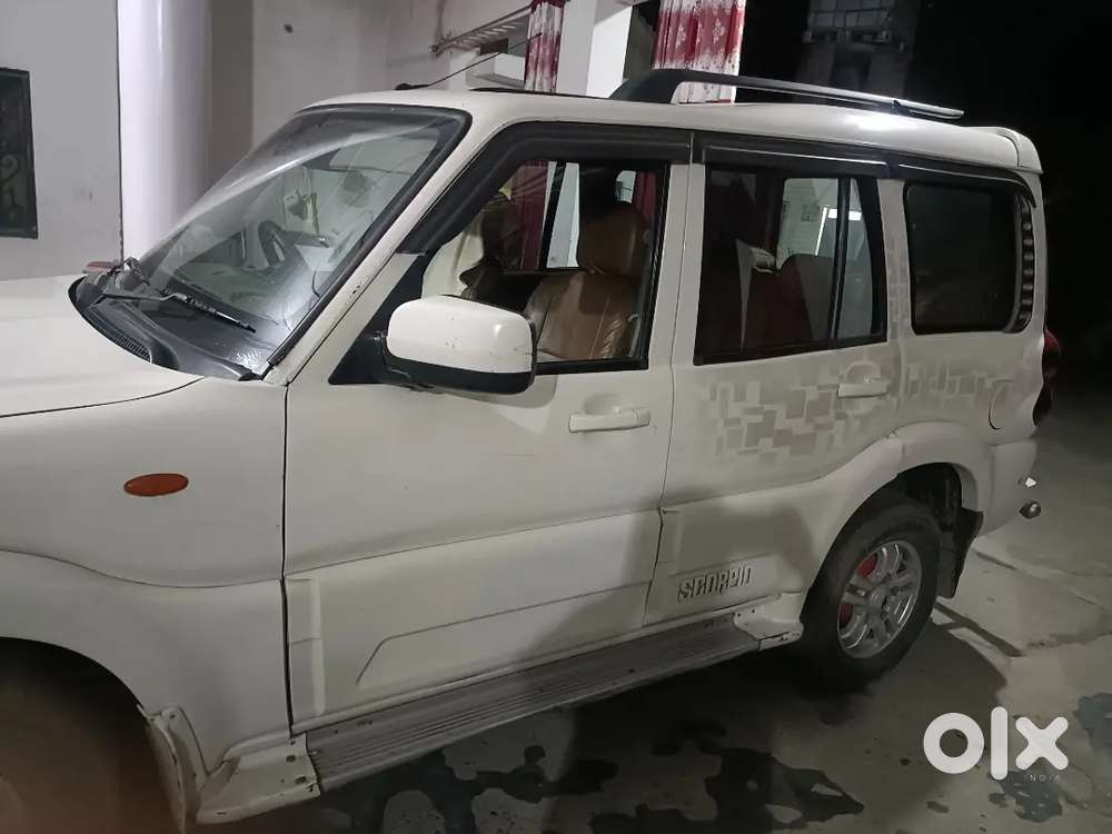 Mahindra Scorpio Vlx 2013