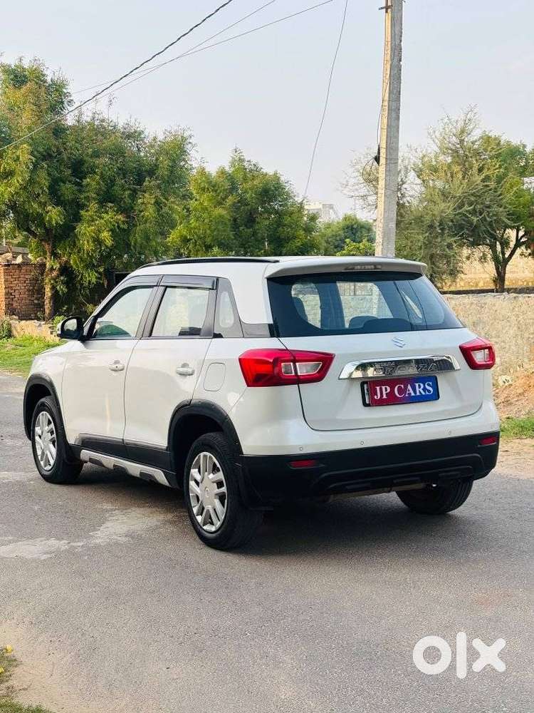 Maruti Suzuki Brezza 1.5 Zxi Plus Smart Hybrid, 2020, Petrol