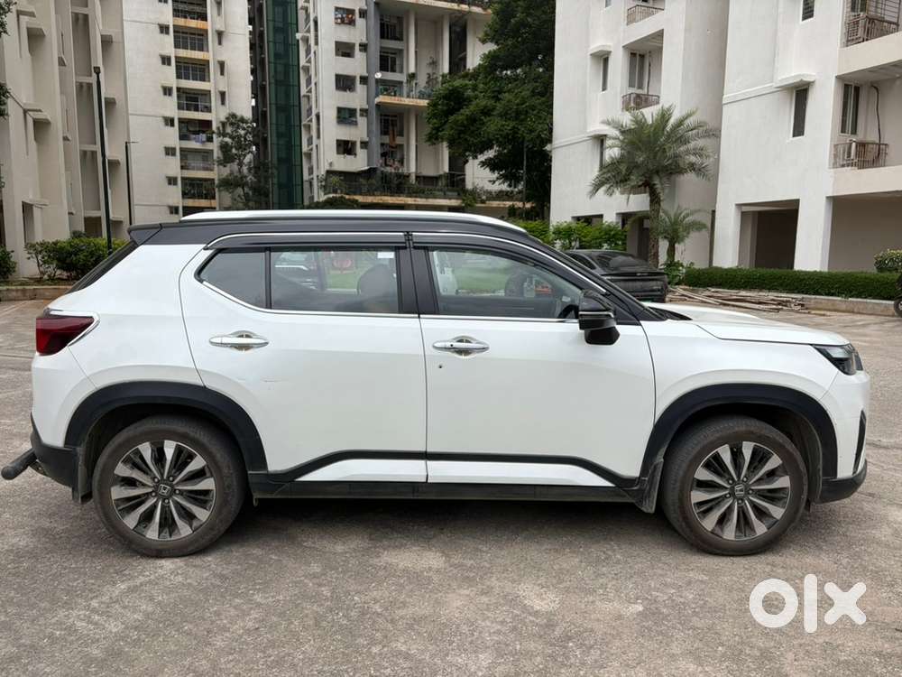 Honda Elevate Zx Cvt 2024  Top Model  23,300 Km  Dual Tone