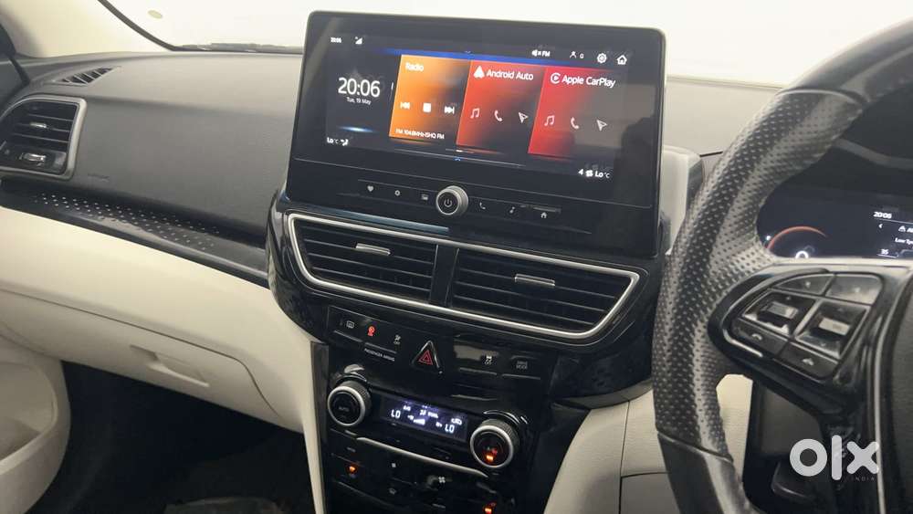 Mahindra Xuv 3xo Ax5l 1.2 Petrol At, 2024, Petrol