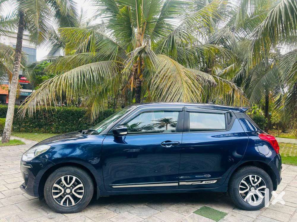 Maruti Suzuki Swift 2018 Amt Vxi, 2022, Petrol