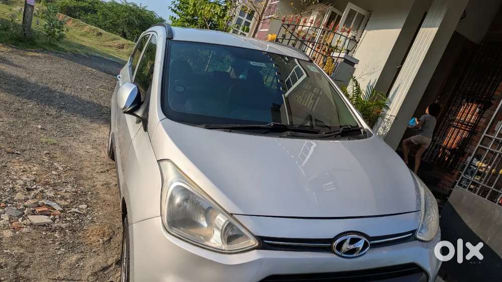 Hyundai Grand I10 2016 Automatic For Sale !!!