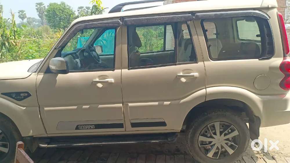 Mahindra Scorpio Classic 2023 Diesel 27950 Km Driven