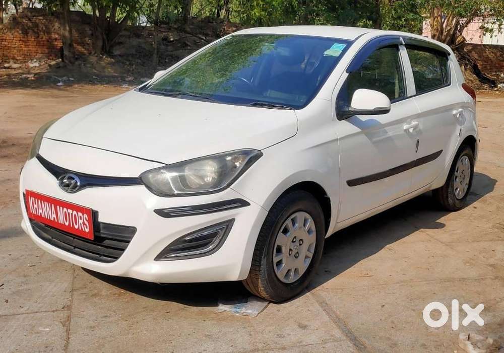 Hyundai I20 Magna 1.2 Mt, 2013, Petrol
