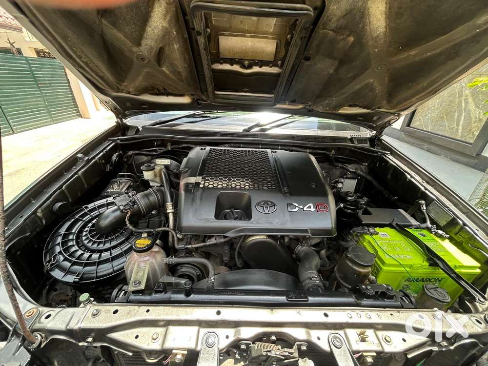 Toyota Fortuner 3.0 4x4 Manual, 2011, Diesel