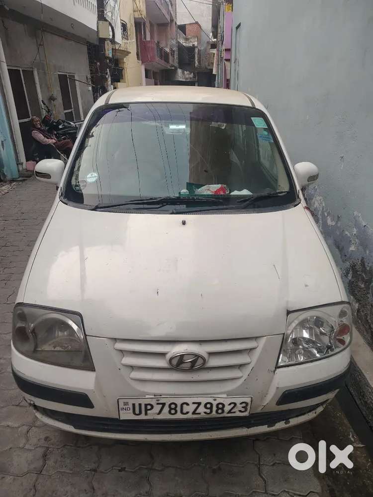 Good Condition Santro Xing Cng On Paper