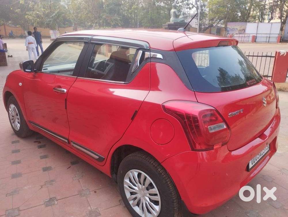 Maruti Suzuki Swift Vxi Optional, 2021, Petrol
