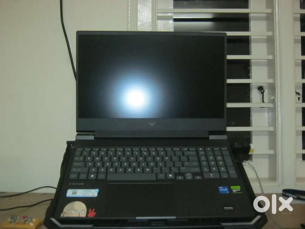 HP VICTUS RTX 4050 16 GB RAM 1TB SSD WITH MULTIPLE GAMES