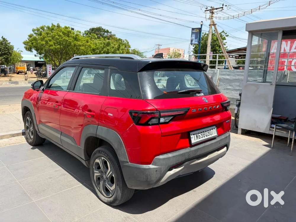 Maruti Suzuki Brezza 1.5 Zxi Plus Smart Hybrid Dual Tone, 2022, Petr..