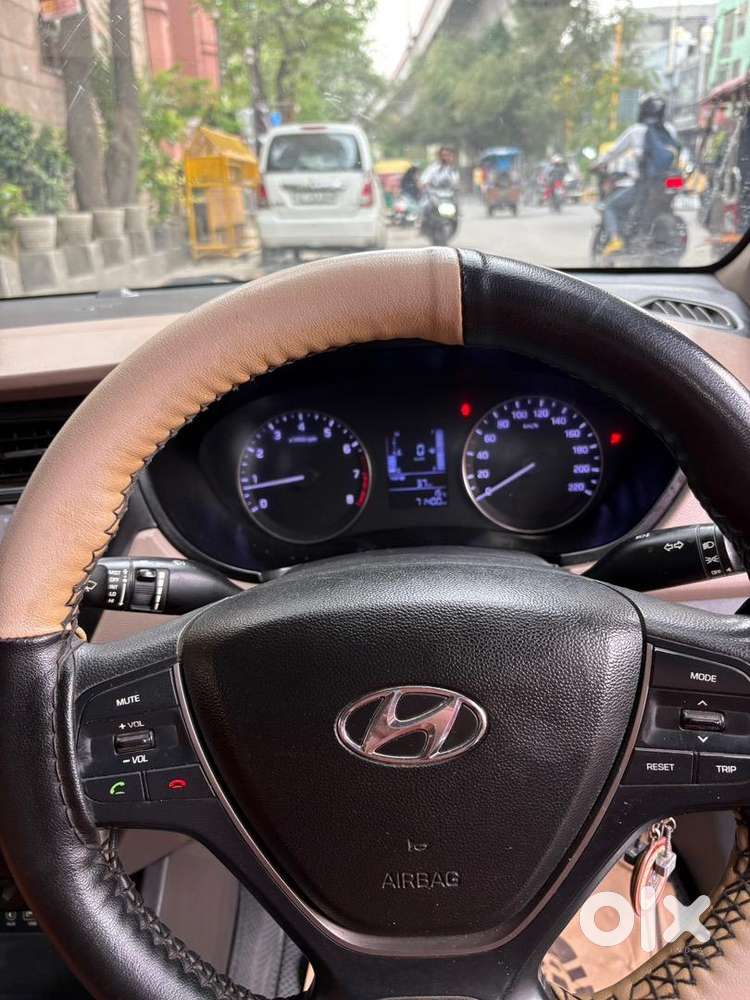 Hyundai 2017 Petrol Car