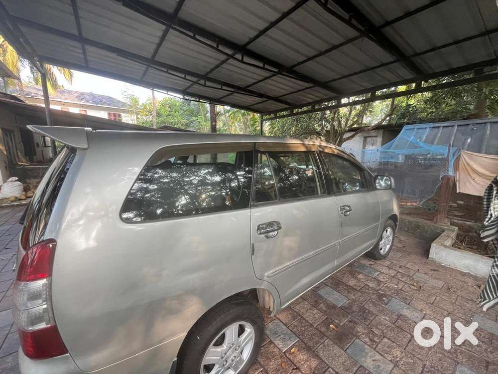 Toyota Innova 2013 Diesel Well Maintained At Negotiable Price