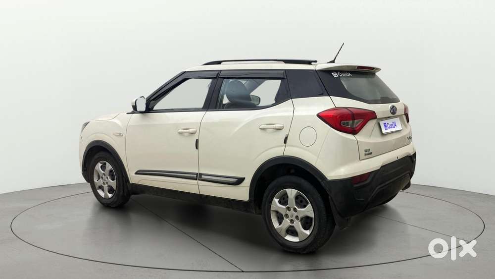 Mahindra Xuv300 1.2 W6 Amt Petrol, 2021, Petrol