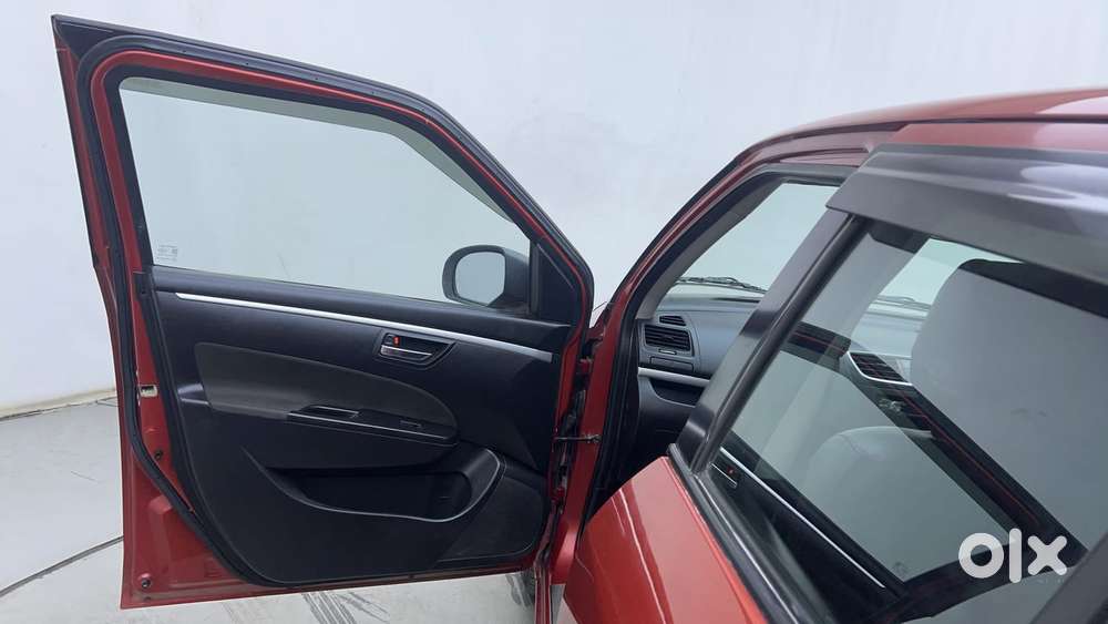 Maruti Suzuki Swift Vvt Vxi, 2013, Petrol