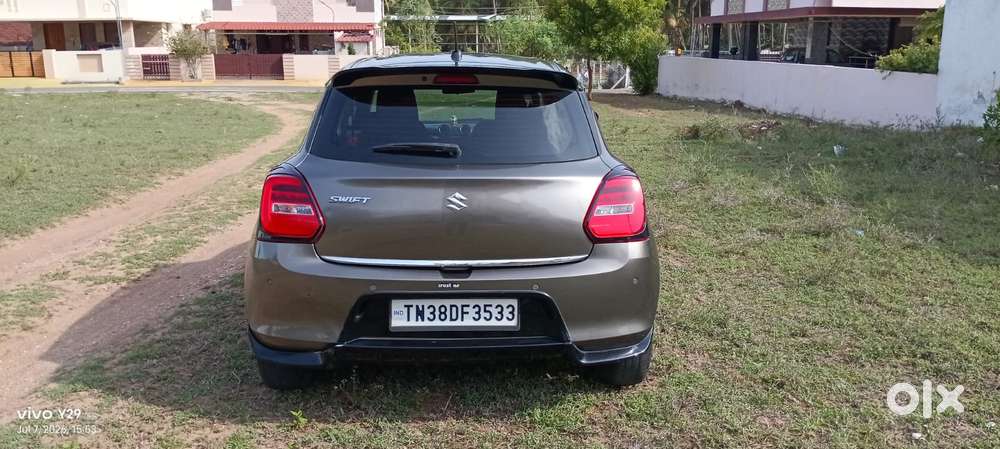 Maruti Suzuki Swift 1.3 Zxi, 2023, Petrol