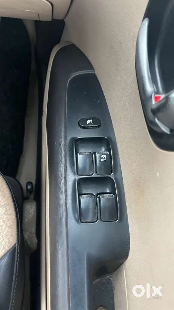 Hyundai I10 Sportz Petrol 2010