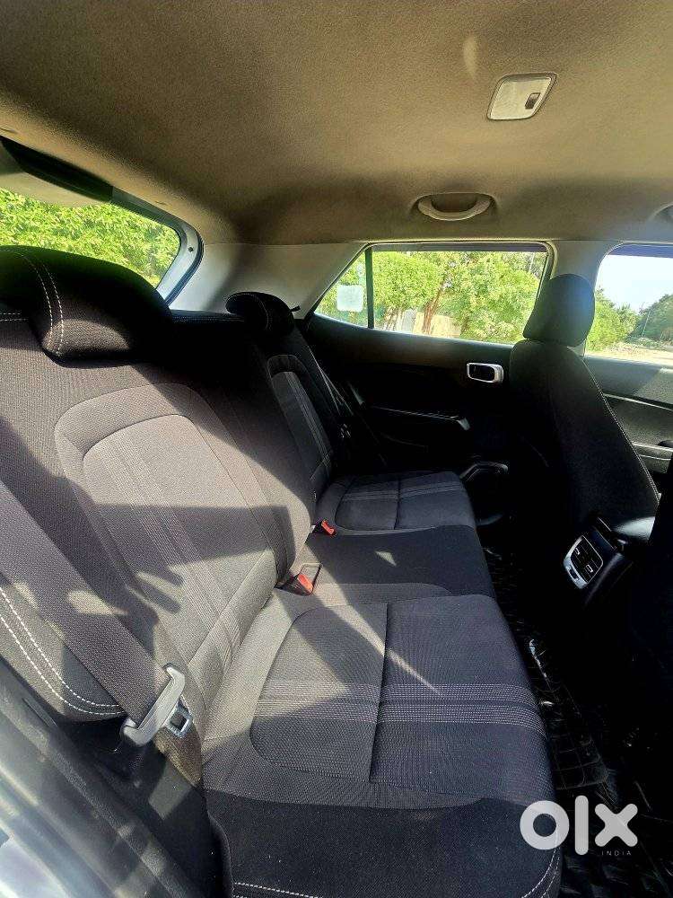 Hyundai Venue 1.2 S Plus, 2021, Petrol