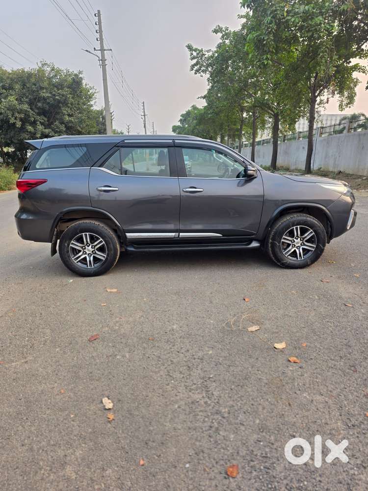 Toyota Fortuner 4x2 At 2.8 Diesel, 2018, Diesel