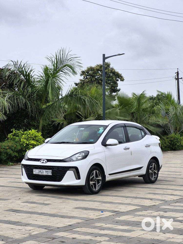 Hyundai Aura 1.2 Sx Cng, 2023, Cng & Hybrids