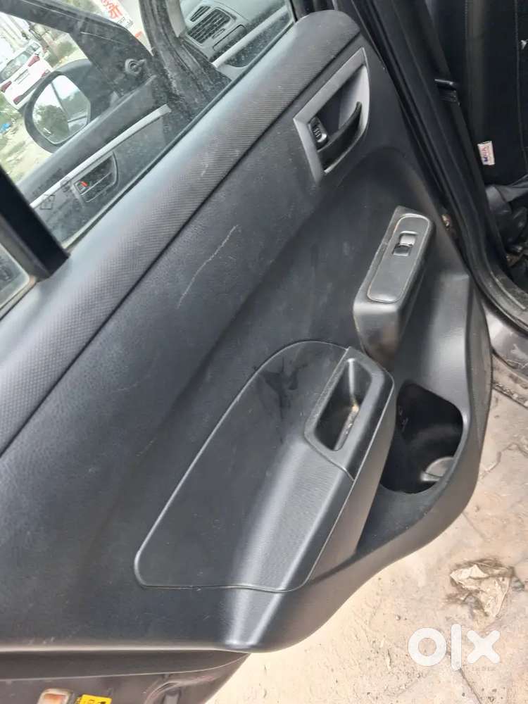 Maruti Suzuki Swift 2017 Lxi