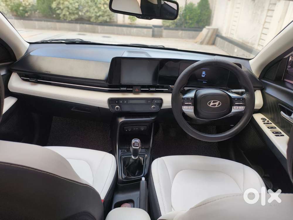 Hyundai Verna 1.5 Sx Petrol Mt, 2023, Petrol