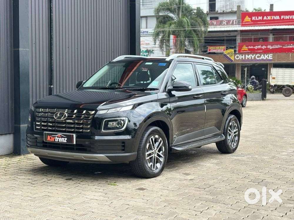 Hyundai Venue 1.0 S (o) Turbo Dct, 2024, Petrol