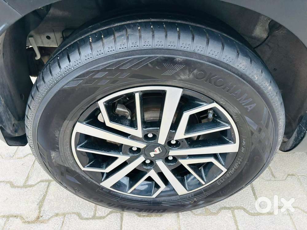 Hyundai Venue N Line 1.0 N8 Turbo Dct Dual Tone, 2023, Petrol
