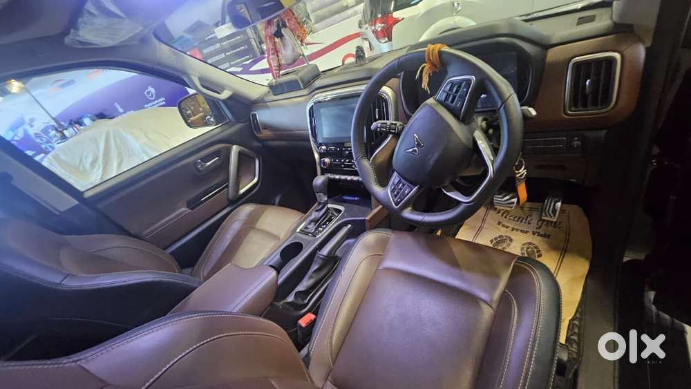 Mahindra Scorpio-n 2.0 Z8 Petrol At 7 Str, 2024, Petrol