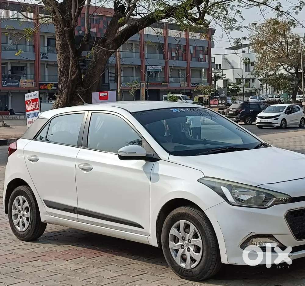 Hyundai New I20 Sportz 2015
