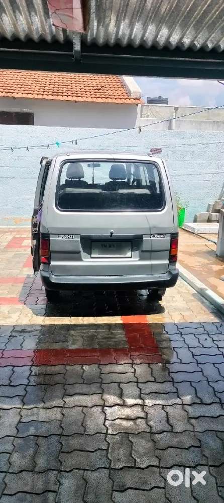 Maruti Suzuki Omni 2013
