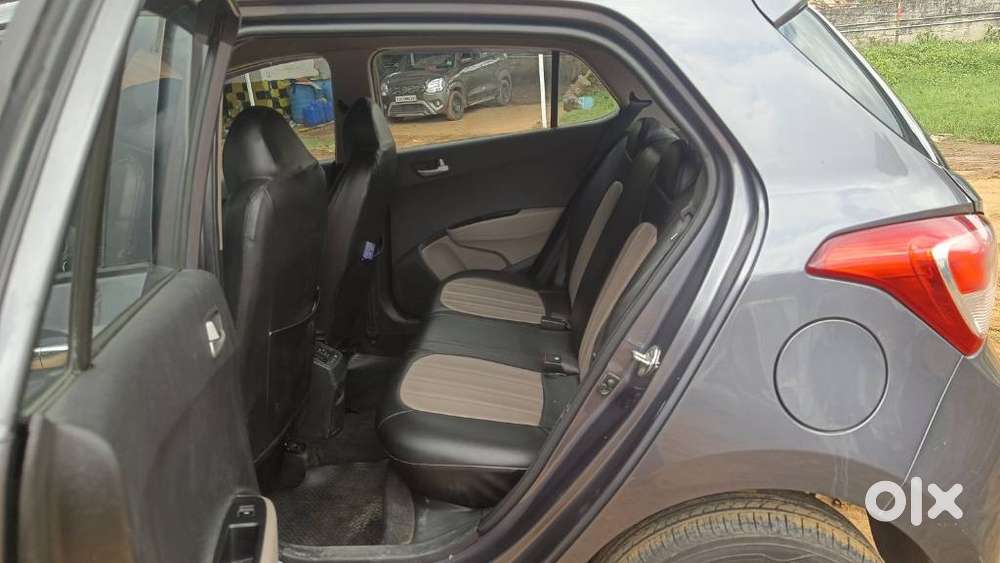 Hyundai Grand I10 Sportz, 2014, Petrol