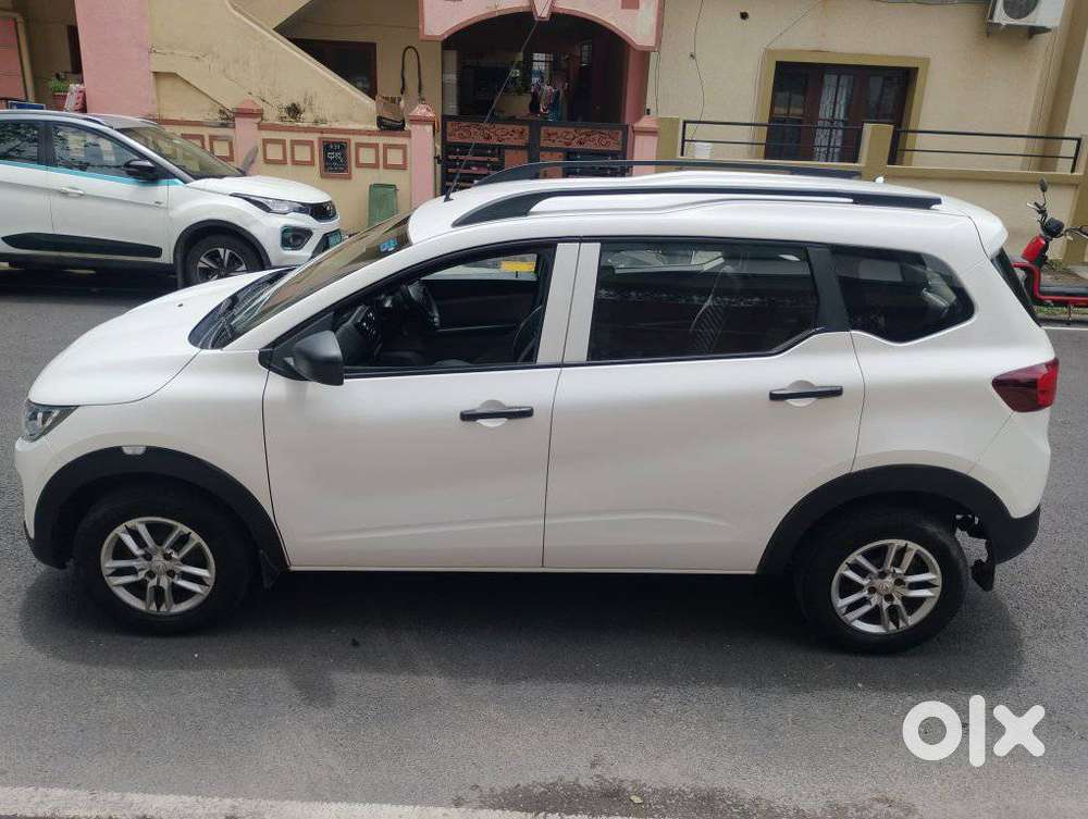 Renault Triber Rxl, 2021, Petrol