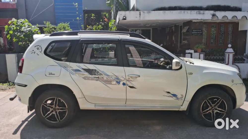 Nissan Terrano 2013