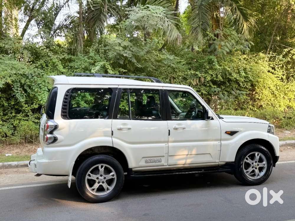 Mahindra Scorpio S10, 2017, Diesel