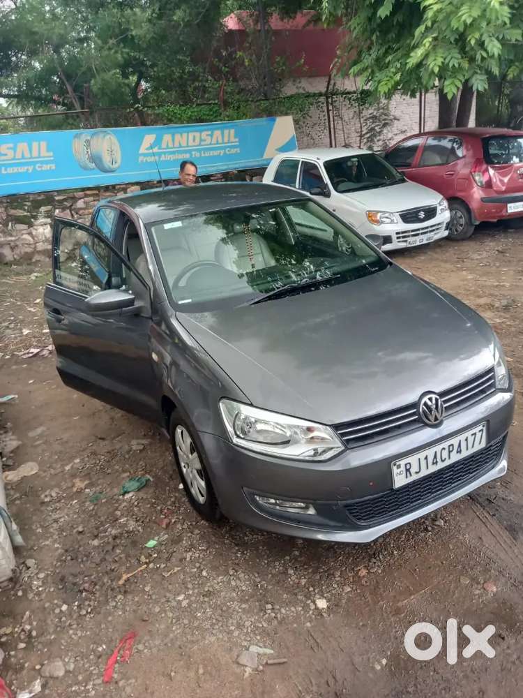 Volkswagen Polo Comfortline 2013 Year