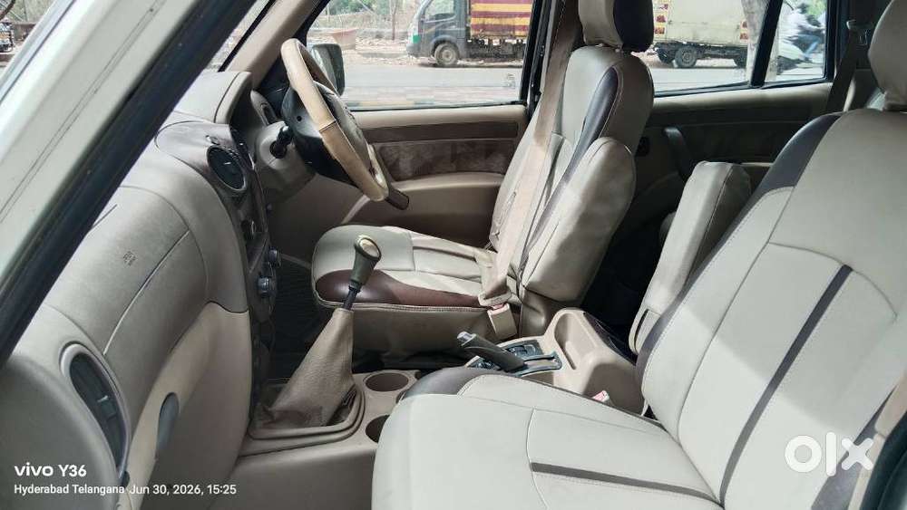 Mahindra Scorpio S10, 2012, Diesel