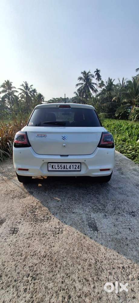 Maruti Suzuki Swift 1.3 Zxi, 2025, Petrol