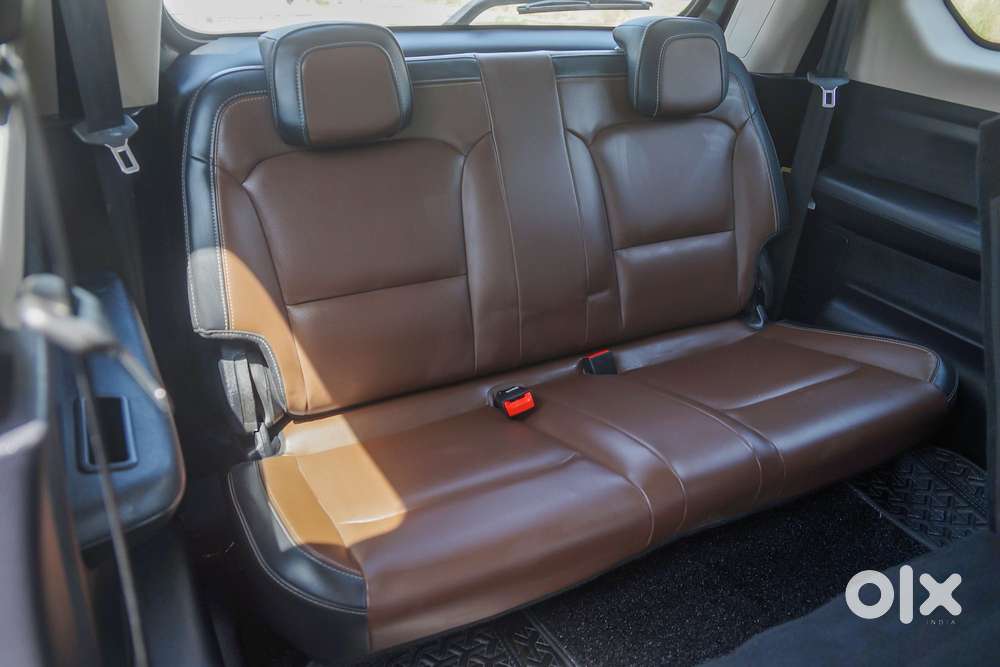 Mahindra Scorpio N Z8 Petrol At 7 Str, 2023, Petrol