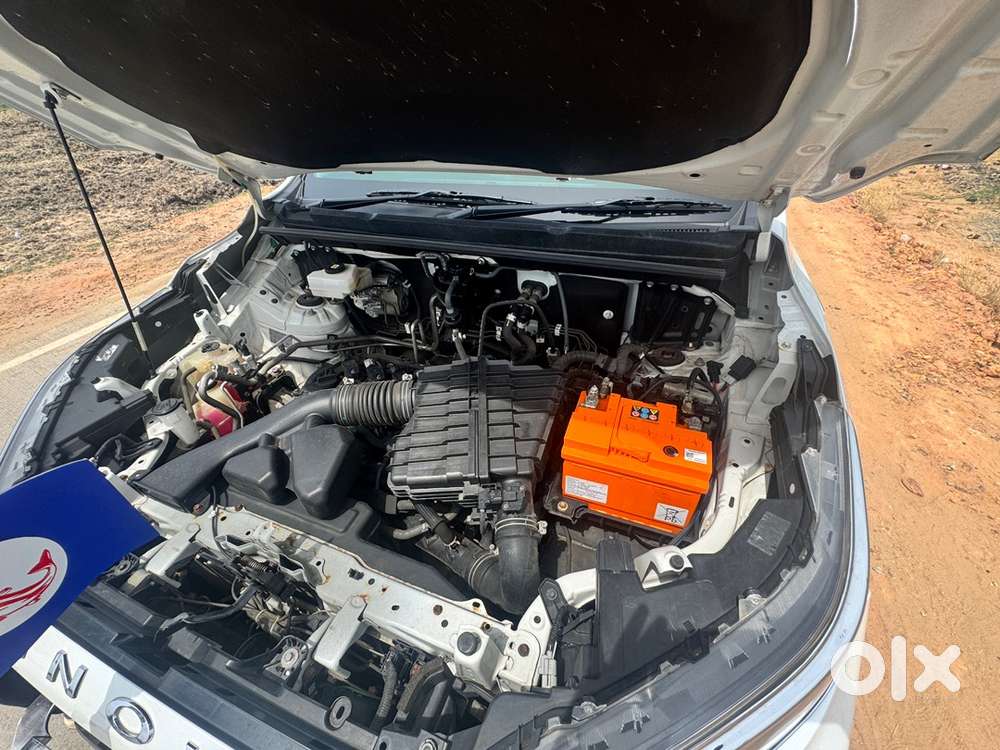 Toyota Innova Hycross 2023