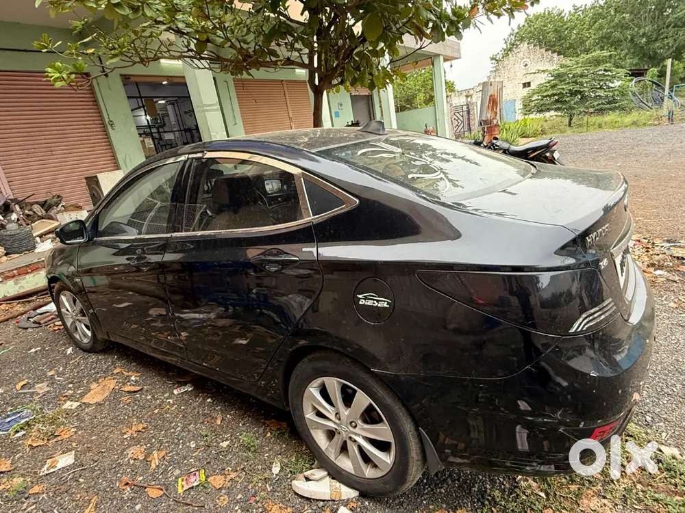 Hyundai Verna 2011 Diesel 200000 Km Driven